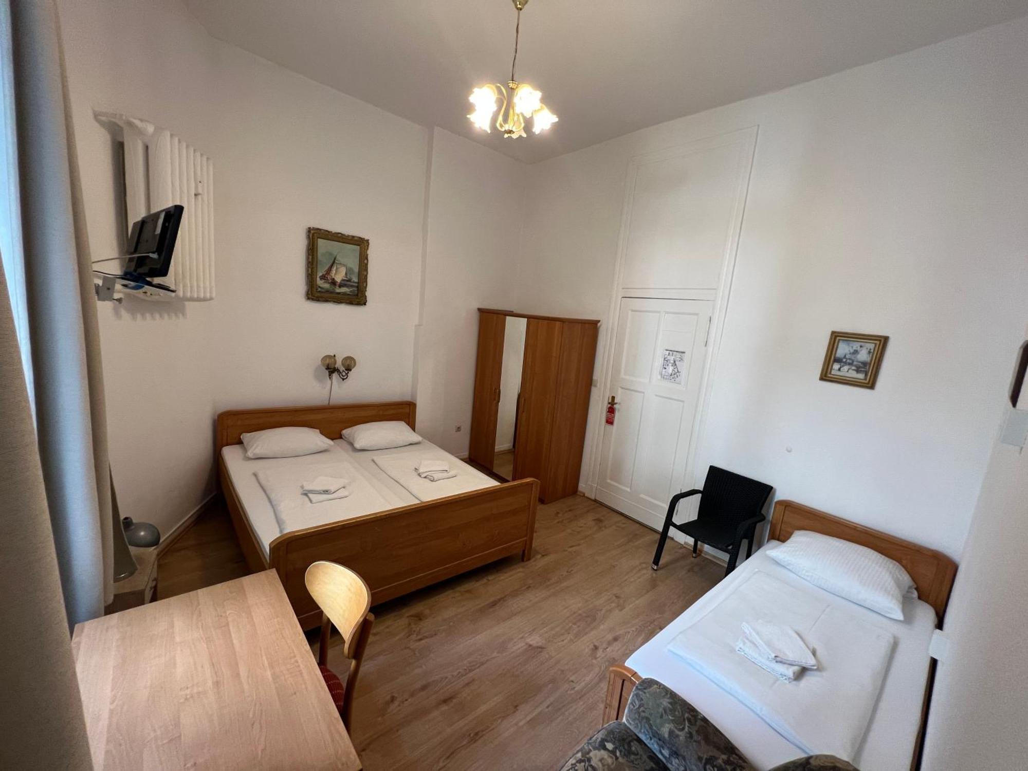 Hotel-Pension Spree Berlin Dış mekan fotoğraf