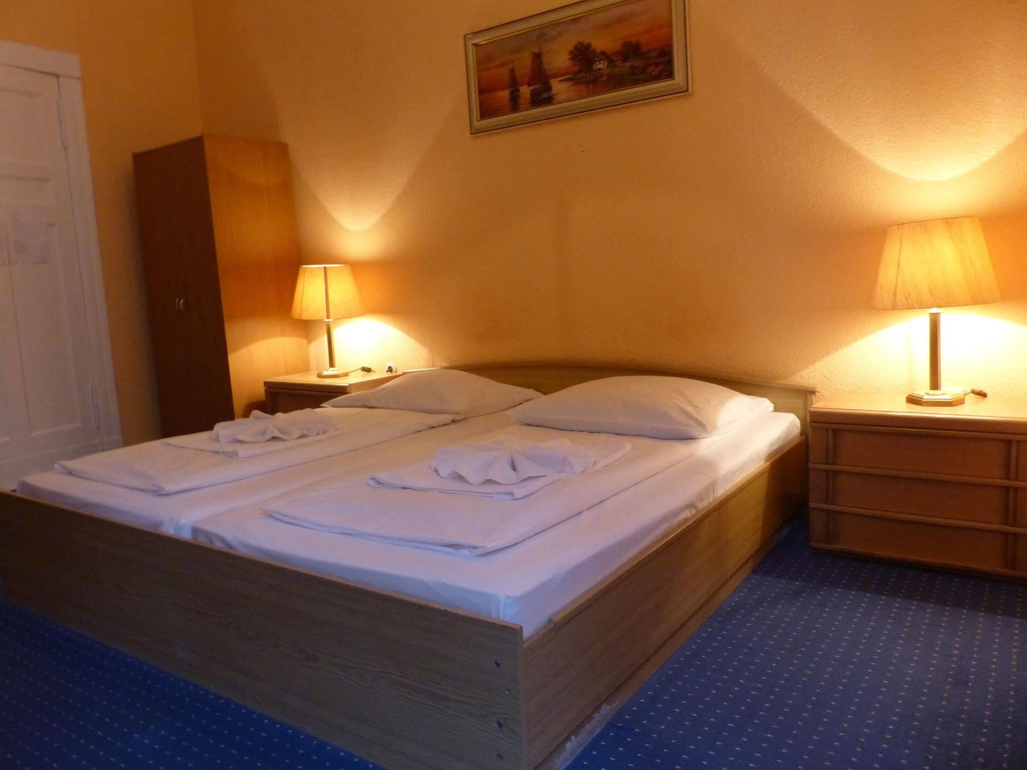 Hotel-Pension Spree Berlin Dış mekan fotoğraf